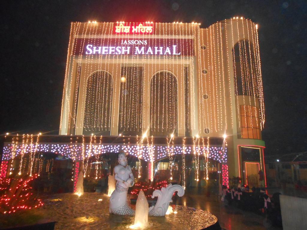 Jassons Sheesh Mahal Murthal Exterior photo